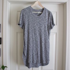 Mudd gray side split t-shirt